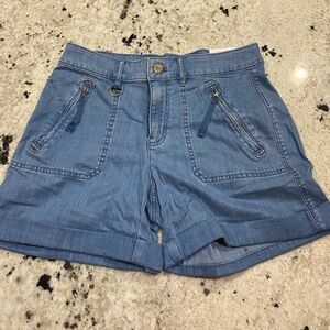 COPY - WHBM Mid-Rise Pret-A-Play Shorts- BLUE